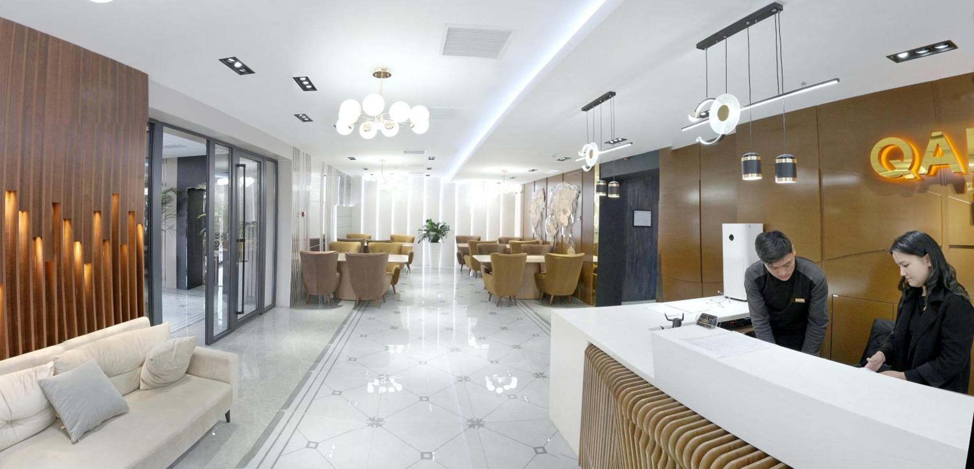 Qaragat Hotel Jalal-Abad Ngoại thất bức ảnh